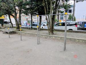 ザビエル公園の高鉄棒 (写真は問い合わせフォームでいただいたもの。2026.10.12)